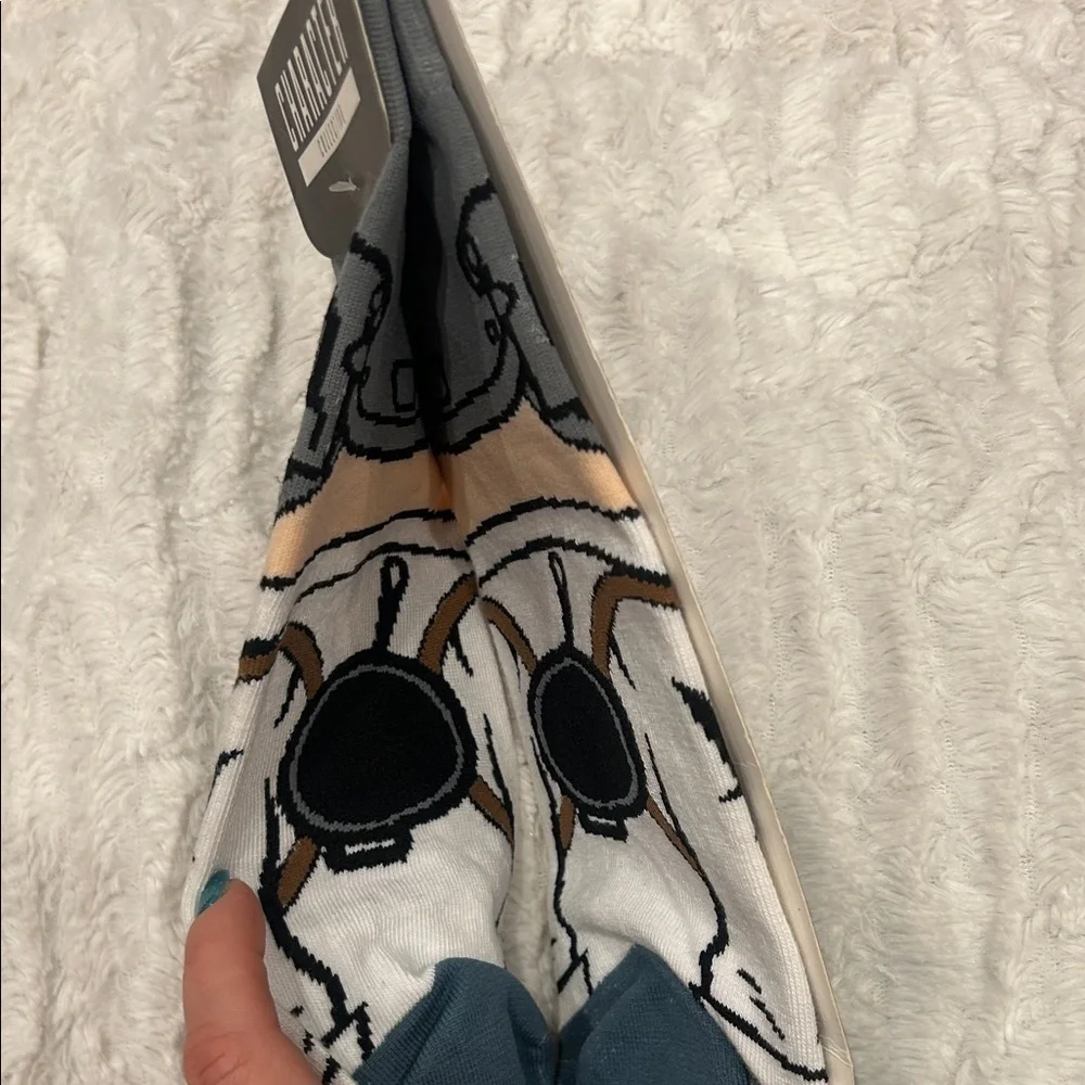 Spencer’s 1 pair of Bioworld PUBG character crew socks, size 10-13 new